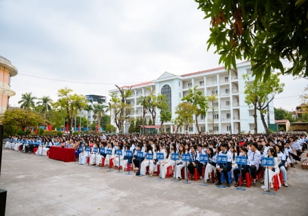 TRƯỜNG THPT NINH BÌNH – BẠC LIÊU  LONG TRỌNG TỔ CHỨC CHƯƠNG TRÌNH KỶ NIỆM  42 NĂM NGÀY NHÀ GIÁO VIỆT NAM